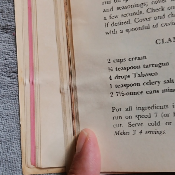 1969 Vintage Blender Cookbook, Retro 60s 70s  Kitchen Decor, Cottagecore Farm - Picture 11 of 12